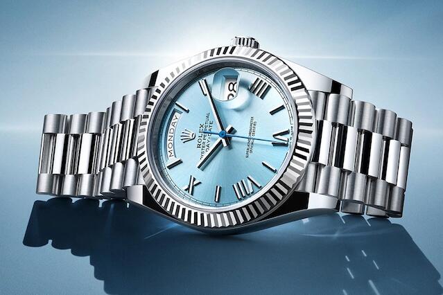 Wie die Rolex Oyster Perpetual Day-Date swiss replica uhren funktioniert und sie live anzeigt